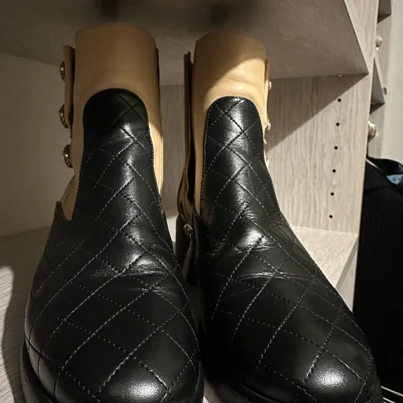 Chanel Leather Women's Boots - Picture 4 of 14